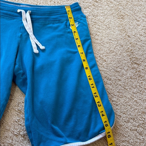 Nike Athletic shorts - Picture 10 of 12